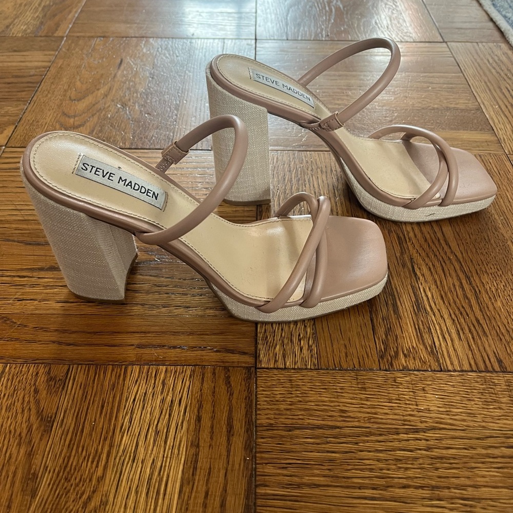 Steve Madden Tan Mule Heels